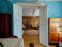 УЮТНЫЙ ДЕРЕВЕНСКИЙ ДОМ С ЯРКИМИ АКЦЕНТАМИ